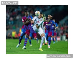 [NBA]字母哥32分17篮板 雄鹿战胜国王