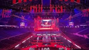 2024社会实录：解析“网贷”与“线上赌博”交织下的新型债务危机结构。（2024社会观察：网贷与线上赌博交织下的债务危机新格局解析）